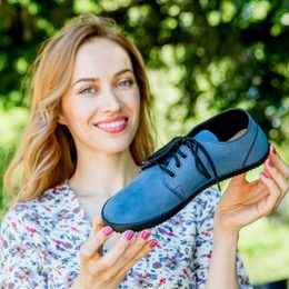 Průvodce českými značkami barefoot obuvi