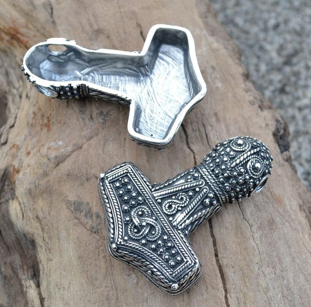 Naav - rock, metal, pohanství obchod - Thor's Hammer - Silver, Öland, Sweden,  replica Ag 925, 13 g - Pendants - silver - Silver Jewellery
