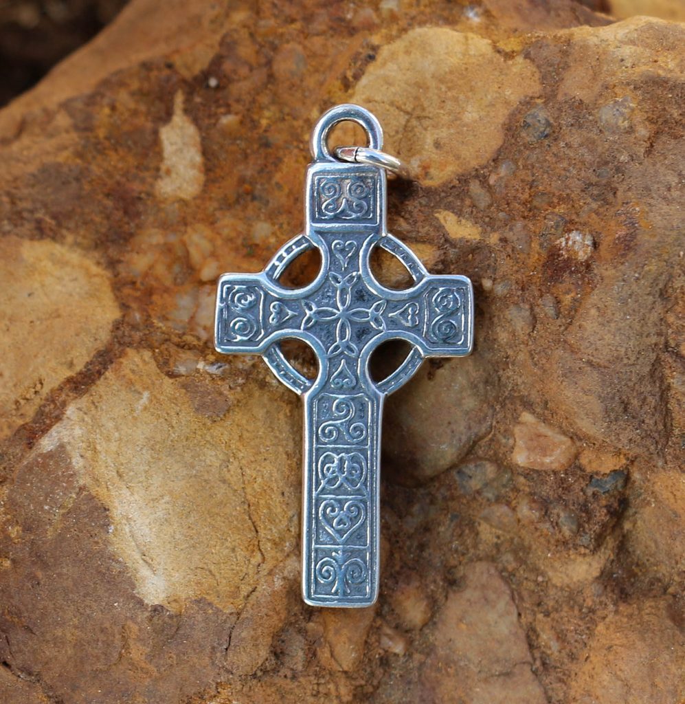 Naav - rock, metal, pohanství obchod - ERIN - keltský kříž, stříbro (925),  3,4 g - Přívěsky - stříbro - Šperky stříbrné