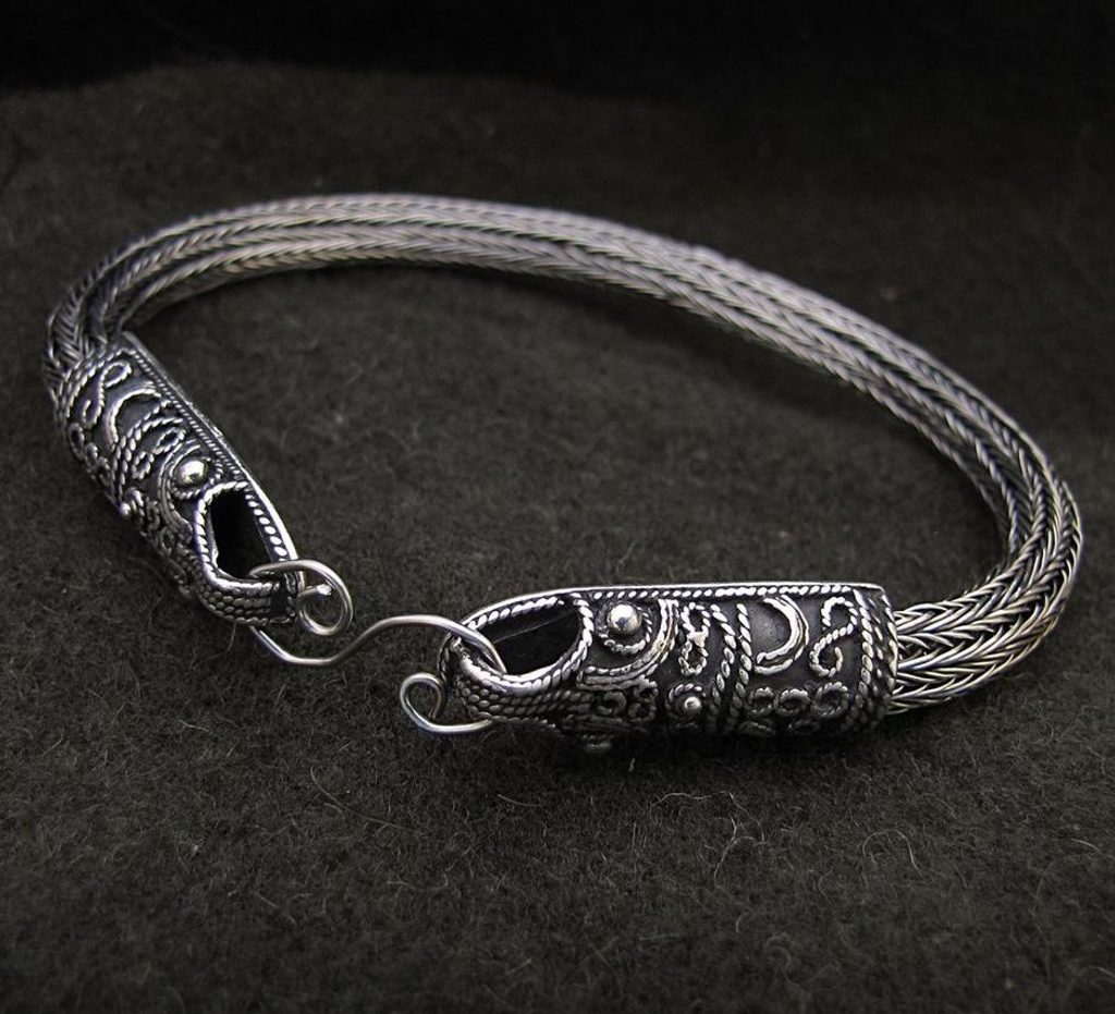 Naav - rock, metal, pohanství obchod - VIKING BRAIDED BANGLE, silver 925 -  Bracelets - silver - Silver Jewellery