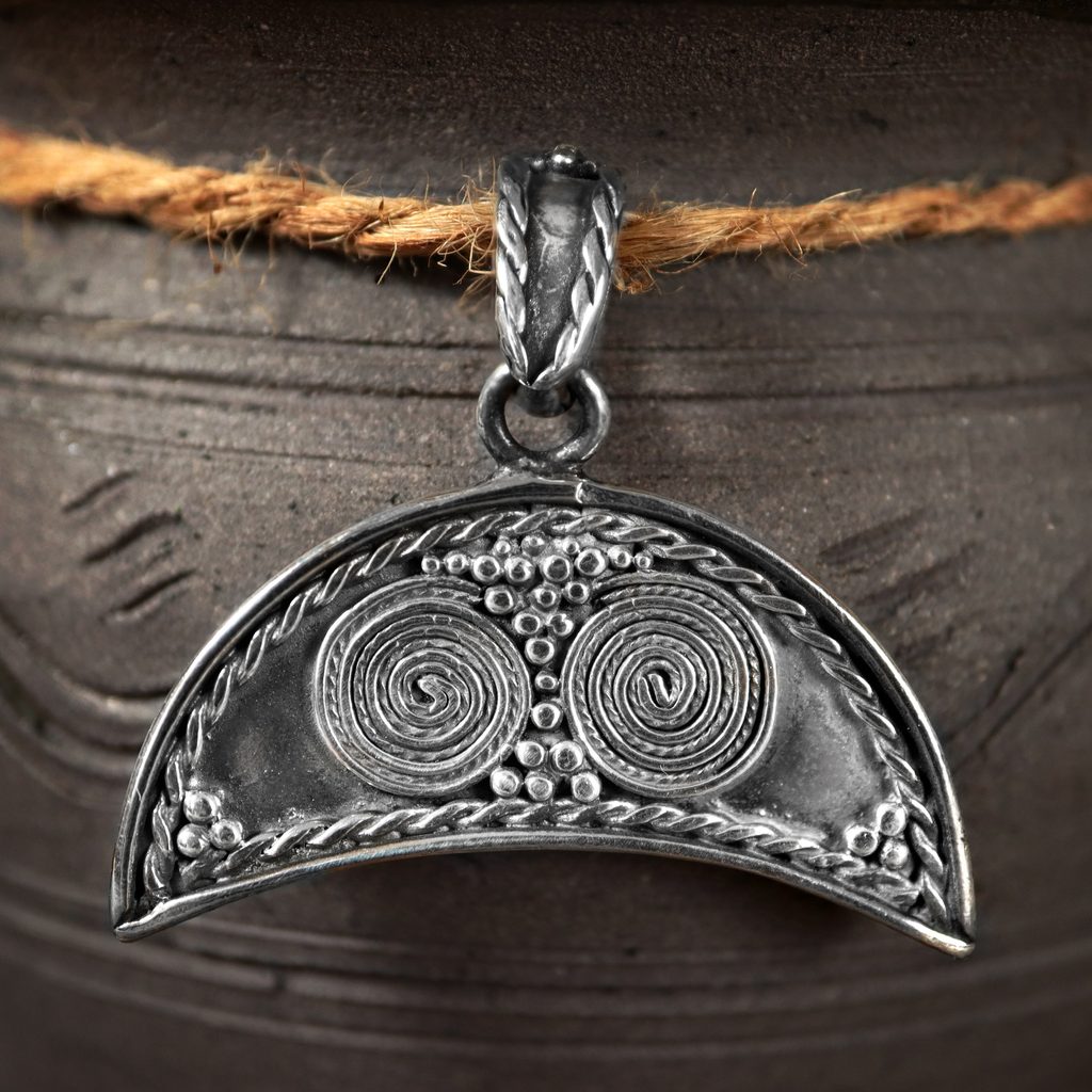 Naav - rock, metal, pohanství obchod - LUNA, stříbrný přívěšek, inspirace  Velká Morava, Ag 925 - Přívěsky - stříbro - Šperky stříbrné
