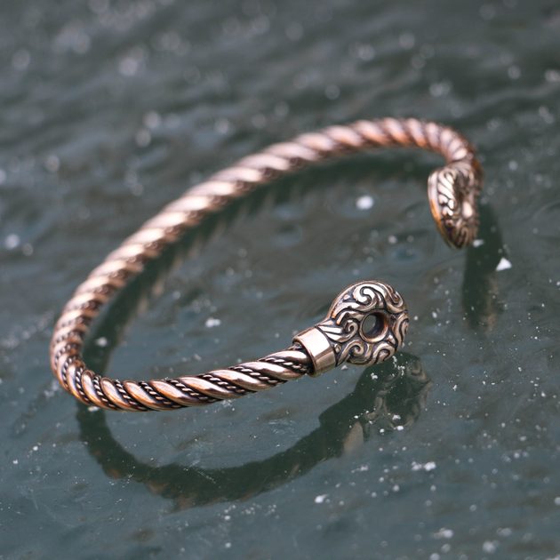 Antique African Copper Snake Bracelet - .5 x 3.75 x 2.75 | Copper snake, Snake  bracelet, Snake