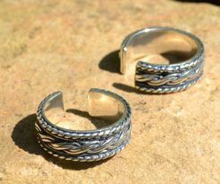 KNOTTED STERLING NORSE RING