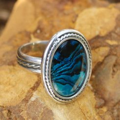 ANTICA, Silver Ring and Paua Shell