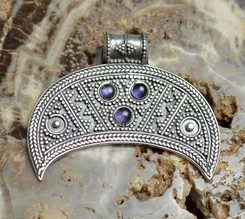 LUNULA, FEMALE FERTILITY JEWEL, IX. Century, Replica, silver 925, pendant