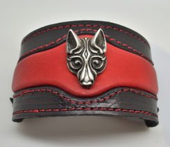 FENRIR - VLK, kožený náramek s vlkem