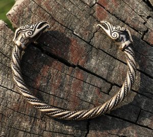 CELTIC DRAGON, BRACELET, BRONZE - BRACELETS{% if kategorie.adresa_nazvy[0] != zbozi.kategorie.nazev %} - JEWELLERY{% endif %}