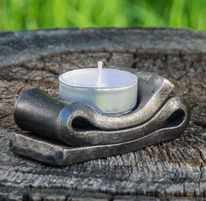 TEALIGHT CANDLE HOLDER, FORGED - SMITHY{% if kategorie.adresa_nazvy[0] != zbozi.kategorie.nazev %} - SMITHY{% endif %}