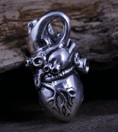HEART, ANATOMICAL HUMAN, PENDANT, STERLING SILVER