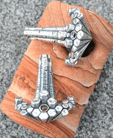 DIMMUBORGIR - THOR HAMMER BY WULFLUND, STERLINGSILVER 29 G.