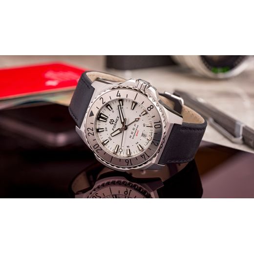 FORMEX REEF GMT AUTOMATIC CHRONOMETER WHITE DIAL WITH RED GMT - REEF - ZNAČKY
