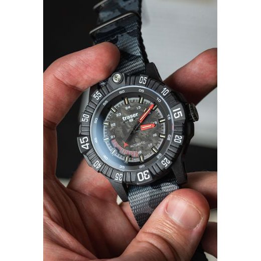 TRASER P99 A TACTICAL CARBON CAMO NATO - TACTICAL - ZNAČKY