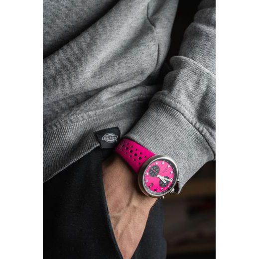 JUNGHANS 1972 COMPETITION PINK AUTOMATIC LIMITED EDITION 27/4406.00 - 1972 - ZNAČKY