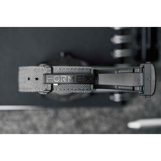 FORMEX ESSENCE LEGGERA FORTYTHREE AUTOMATIC CHRONOMETER FORGED CARBON - ESSENCE LEGGERA - ZNAČKY