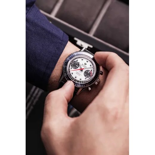 NIVADA GRENCHEN CHRONOMASTER PAUL NEWMAN - INTER. BEZEL - MANUAL - CHRONOMASTER - ZNAČKY