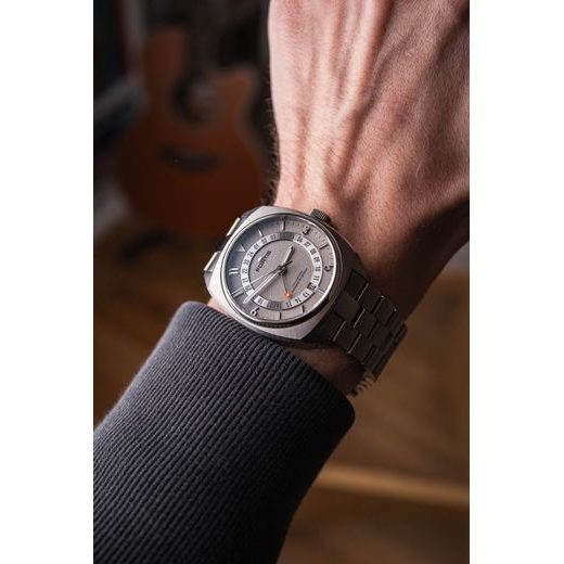 FORTIS VAGABOND V-40 STORMY GRAY COSC F6660000 - VAGABOND - ZNAČKY