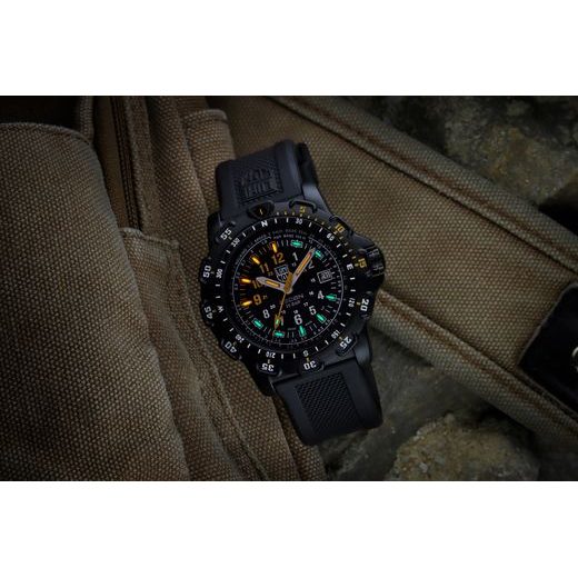 LUMINOX MIL-SPEC 3350 SERIES RECON POINT MAN XL.8825.H.SET.1 - LAND - ZNAČKY
