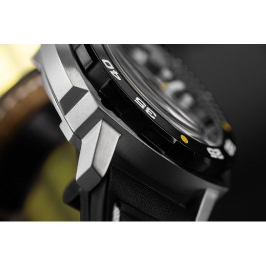 VOSTOK EUROPE SYSTEMA PERIODICUM SULPHUR VK67-650E725B - SYSTEMA PERIODICUM - ZNAČKY