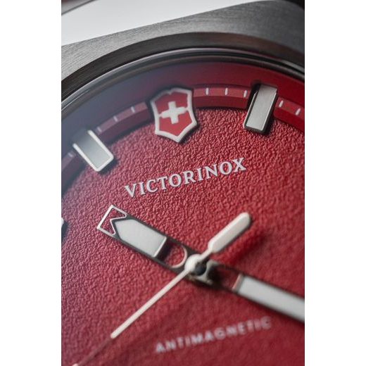 VICTORINOX I.N.O.X. 242029 - I.N.O.X. - ZNAČKY