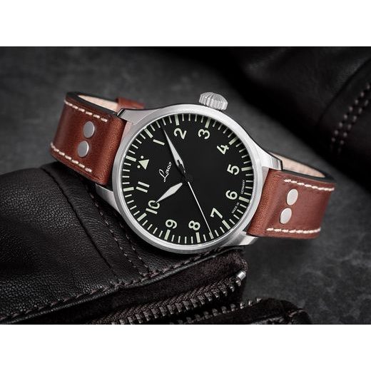 LACO AUGSBURG 42.PR - PILOT BASIC - ZNAČKY