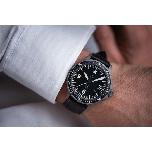 LACO HAMBURG DIN 8330 - PILOT SPECIAL MODELS - ZNAČKY