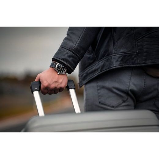 DAVOSA NEWTON PILOT DAY-DATE AUTOMATIC 161.585.55 - PILOT - ZNAČKY