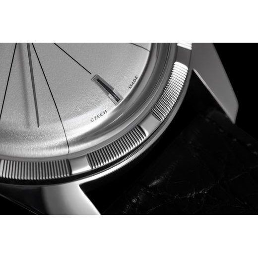 PRIM DIPLOMAT 40 C 98-250-395-00-1 - MANUFACTURE 1949 - ZNAČKY