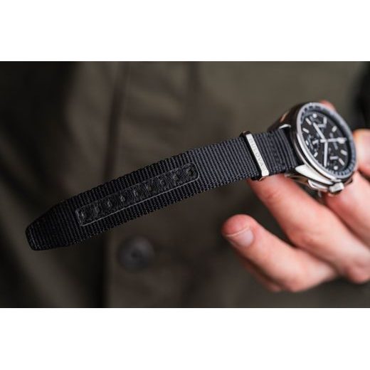 BULOVA 96A225 LUNAR PILOT CHRONOGRAPH WATCH - ARCHIVE SERIES - ZNAČKY