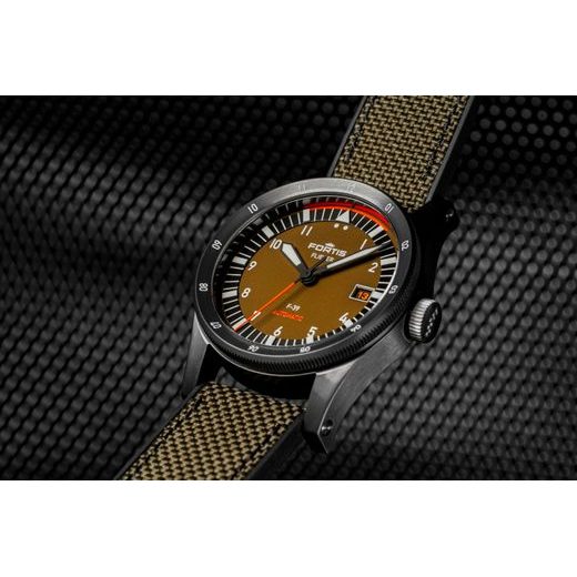 FORTIS FLIEGER F-39 WERK 7 TACTICAL GREEN LIMITED EDITION F4220029 - FLIEGER - ZNAČKY
