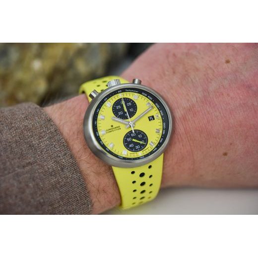 JUNGHANS 1972 COMPETITION CHRONOSCOPE AUTOMATIC FIS EDITION LEMON 27/4305.00 - 1972 - ZNAČKY