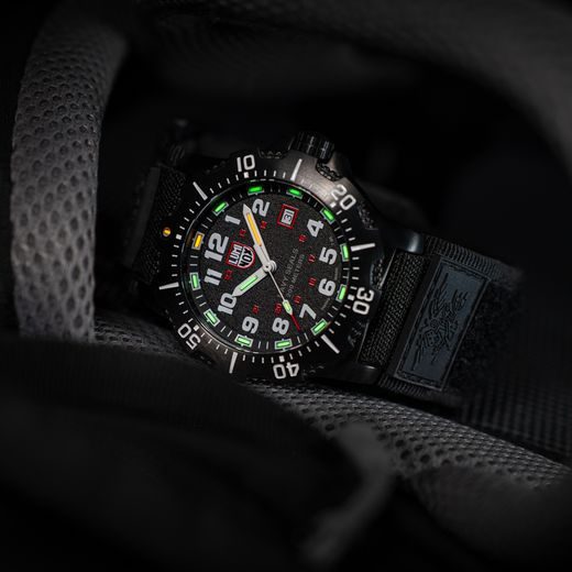 LUMINOX NAVY SEAL 4230 SERIES XS.4231.SET - SEA - ZNAČKY