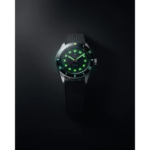 NIVADA GRENCHEN AQUAMAR BLACK - ANTARCTIC - ZNAČKY