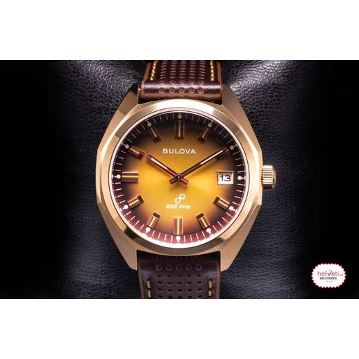 BULOVA 97B214 JET STAR - ARCHIVE SERIES - ZNAČKY