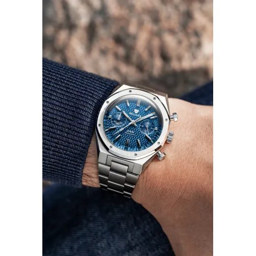 NIVADA GRENCHEN F77 CHRONOGRAPH MECAQUARTZ BLUE 38 MM - F77 - ZNAČKY