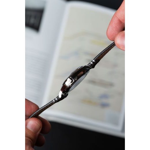 PRIM SPARTAKUS 39 103-009-483-00-1 - MANUFACTURE 1949 - ZNAČKY