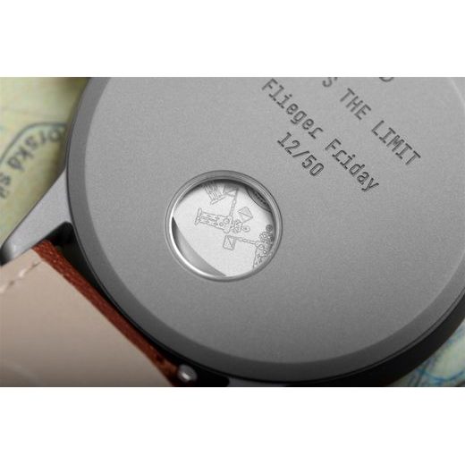 ROBOT FLIEGERFRIDAY X MICRO PRAHA L.E. - LIMITOVANÉ EDÍCIE - ZNAČKY