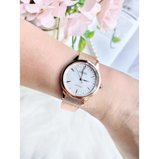 CITIZEN L ECO-DRIVE EM1153-88A - ELEGANT - ZNAČKY