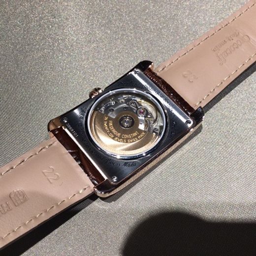 FREDERIQUE CONSTANT CLASSICS CARRÉE AUTOMATIC FC-303V4C24 - CLASSICS GENTS - ZNAČKY