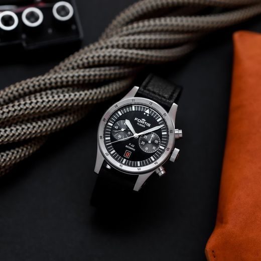 FORTIS FLIEGER F-43 BICOMPAX BLACK F4240007 - FLIEGER - ZNAČKY
