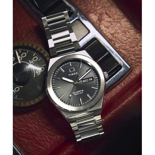 TIMEX Q DAY AND DATE TW2Y25000UK - TIMEX - ZNAČKY