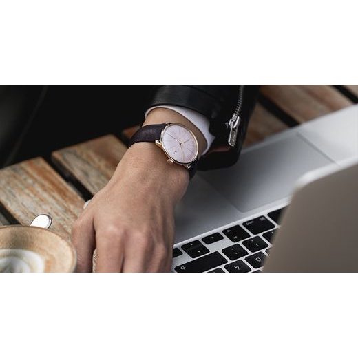 JUNGHANS MEISTER FEIN KLEINE AUTOMATIC 27/7232.00 (2) - LADIES - ZNAČKY