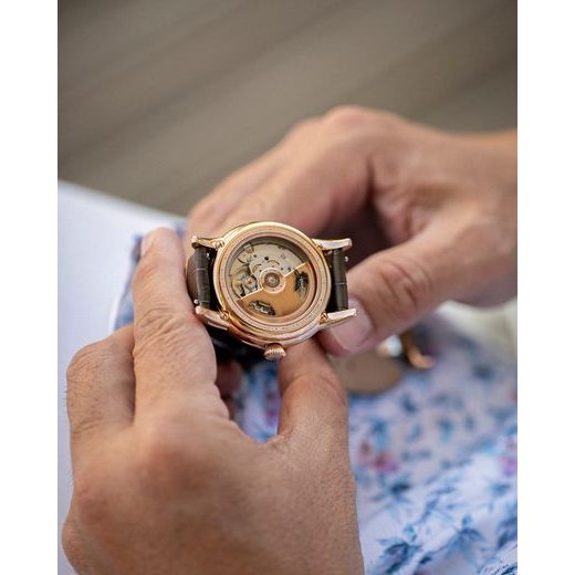 AVIATOR DOUGLAS DAY-DATE 41 AUTOMATIC V.3.35.2.280.4 - DOUGLAS DAY-DATE - ZNAČKY