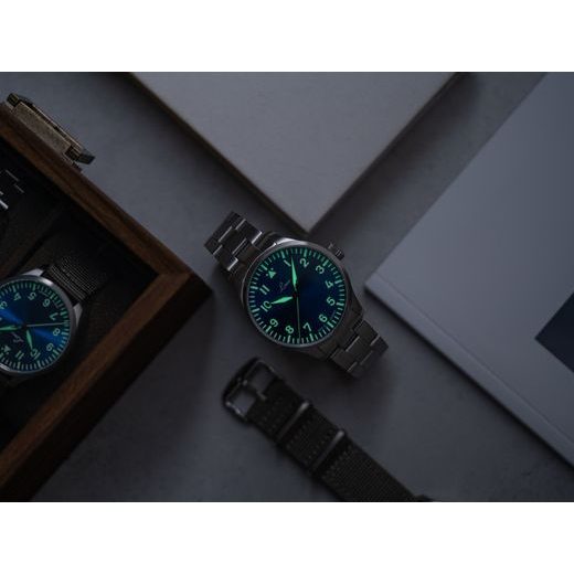 LACO AUGSBURG BLAUE STUNDE 42 MB - PILOT BASIC - ZNAČKY