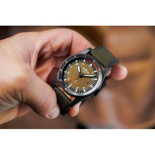 FORTIS FLIEGER F-39 WERK 7 TACTICAL GREEN LIMITED EDITION F4220029 - FLIEGER - ZNAČKY