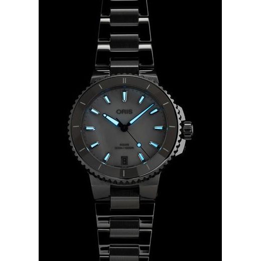 ORIS AQUIS DATE 36,5 MM 01 733 7792 4151-07 8 19 05P - AQUIS - ZNAČKY