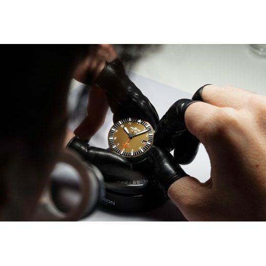 FORTIS FLIEGER F-39 WERK 7 TACTICAL GREEN LIMITED EDITION F4220029 - FLIEGER - ZNAČKY