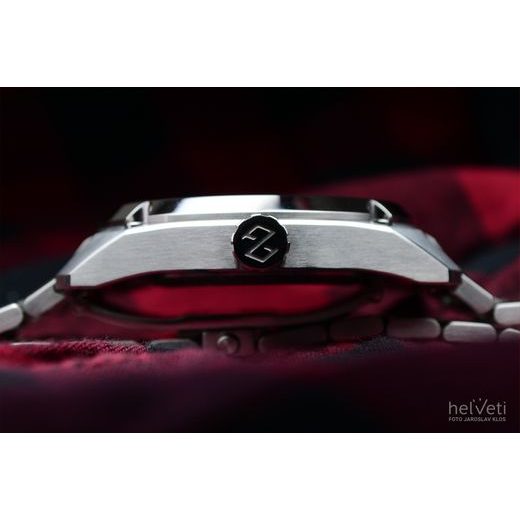 FORMEX ESSENCE FORTYTHREE AUTOMATIC CHRONOMETER GAMARET STEEL BRACELET 0330.1.6671.100 - ESSENCE - ZNAČKY
