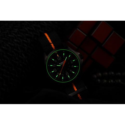 TRASER P67 OFFICER PRO BLACK NATO S PRUHOM - HERITAGE - ZNAČKY