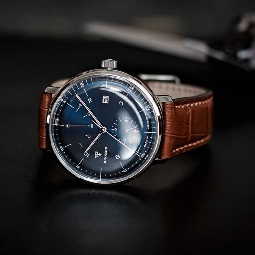 JUNKERS BAUHAUS POWER RESERVE 911.01.12 - BAUHAUS AUTOMATIC - ZNAČKY