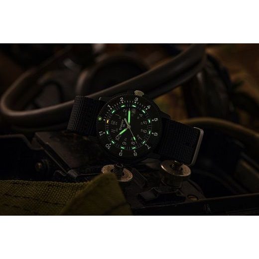 TRASER P65 TACTICAL MISSION BLACK NATO - TRASER - ZNAČKY